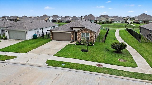 1302 Truckee River Drive, Rosharon, TX 77583