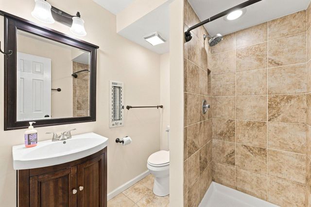1198 Harrison Street S, Shakopee, MN 55379