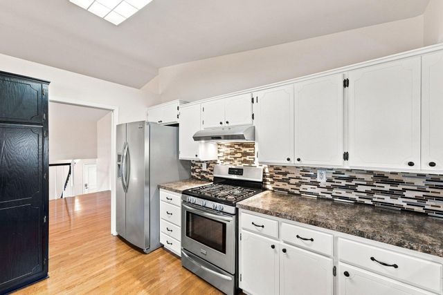 1198 Harrison Street S, Shakopee, MN 55379