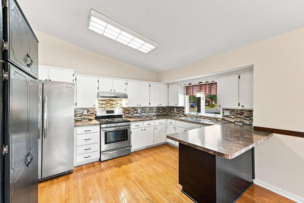 1198 Harrison Street S, Shakopee, MN 55379 — photo 5