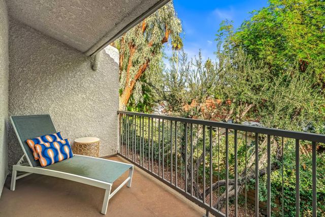 3155 E Ramon Road 904, Palm Springs, CA 92264