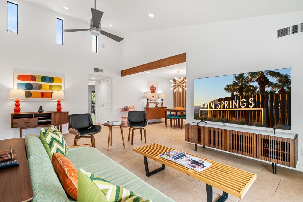 3155 E Ramon Road 904, Palm Springs, CA 92264