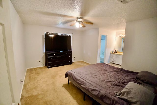 402 Ironton Avenue, Lubbock, TX 79416