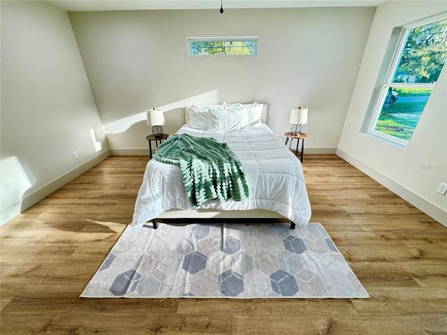 881 NW 13TH AVENUE, Ocala, FL 34475