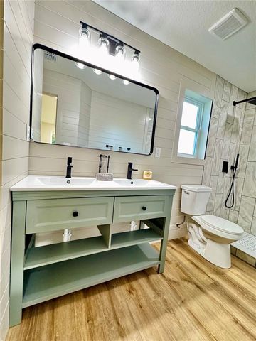 881 NW 13TH AVENUE, Ocala, FL 34475