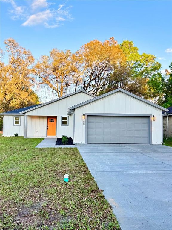 Image 1 of property listing at 881 NW 13TH AVENUE, Ocala, FL 34475