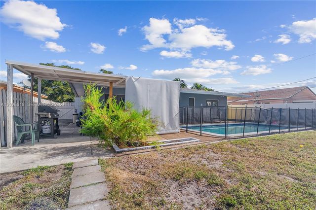 1831 NW 1st Ter, Pompano Beach, FL 33060