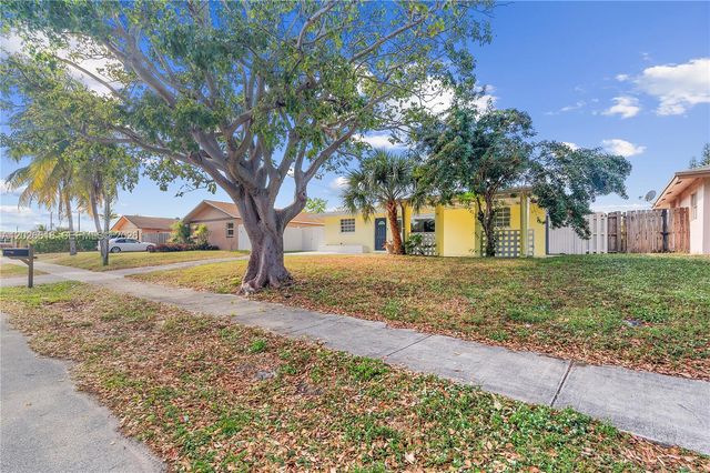 1831 NW 1st Ter, Pompano Beach, FL 33060