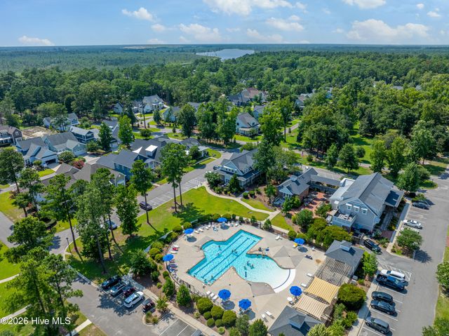410 Old Forest Drive, Castle Hayne, NC 28429