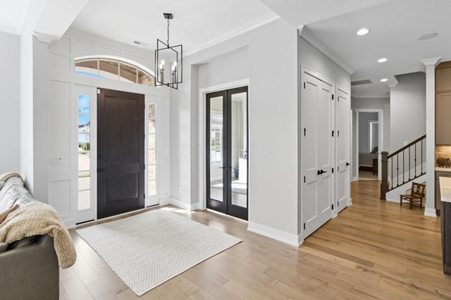 3327 Wolf Ridge Drive, Dublin, OH 43017