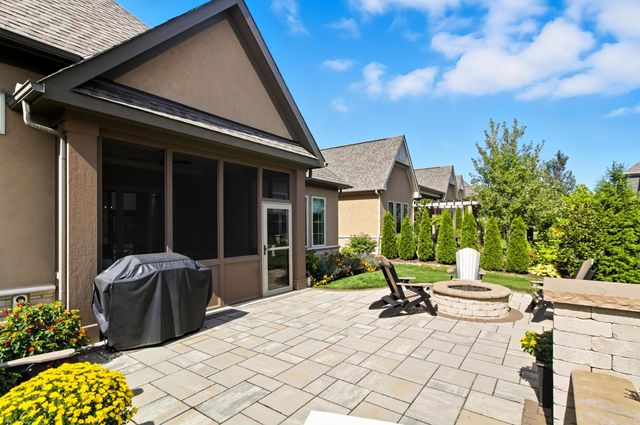 3327 Wolf Ridge Drive, Dublin, OH 43017