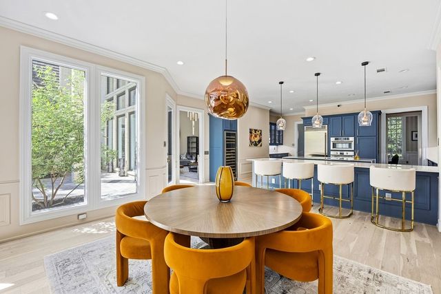 17632 Harbord Oaks Circle, Dallas, TX 75252