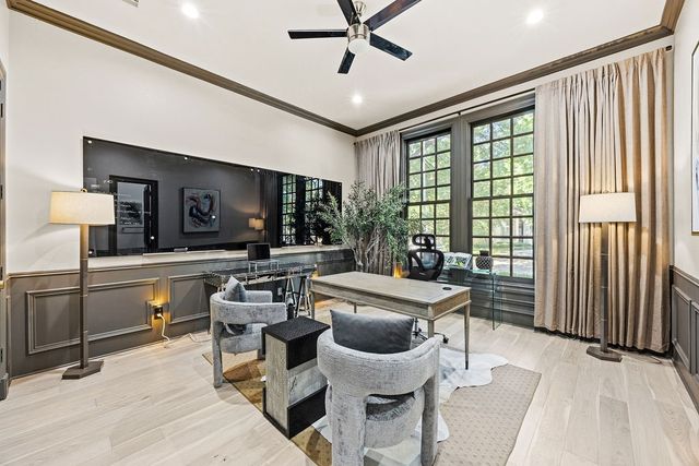17632 Harbord Oaks Circle, Dallas, TX 75252