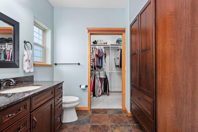 19 Savannah Parkway, Deerfield, WI 53531