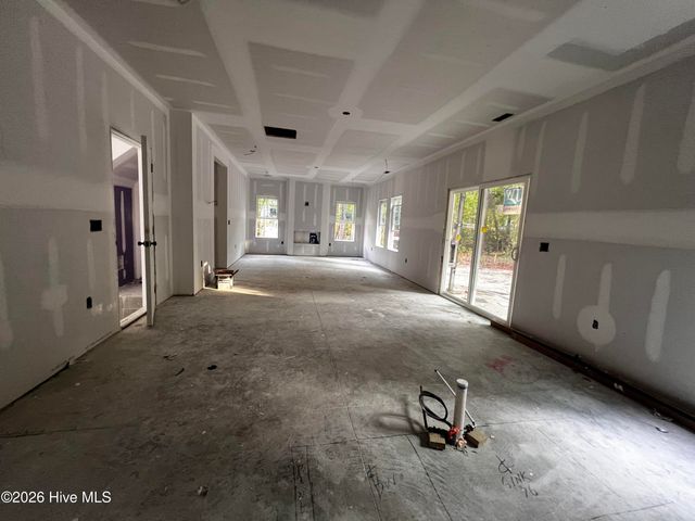 1822 E Indiana Avenue, Southern Pines, NC 28387