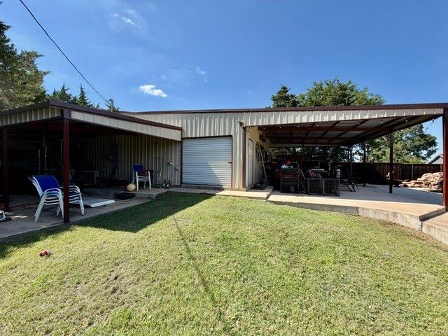 363 Willow Drive, Pottsboro, TX 75076