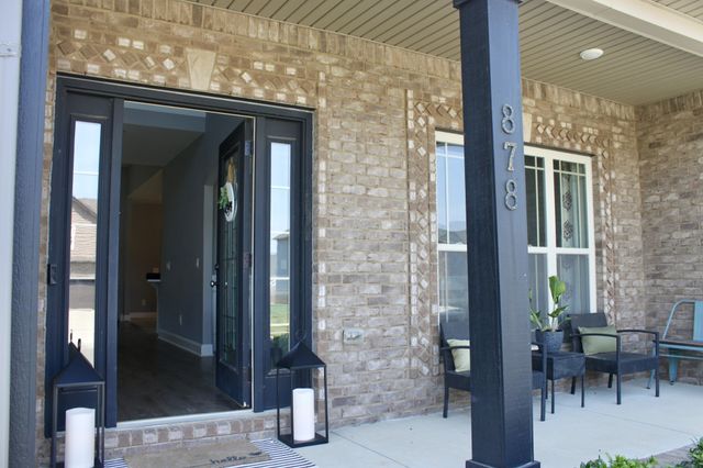 878 Burley Barn Rd, Clarksville, TN 37042