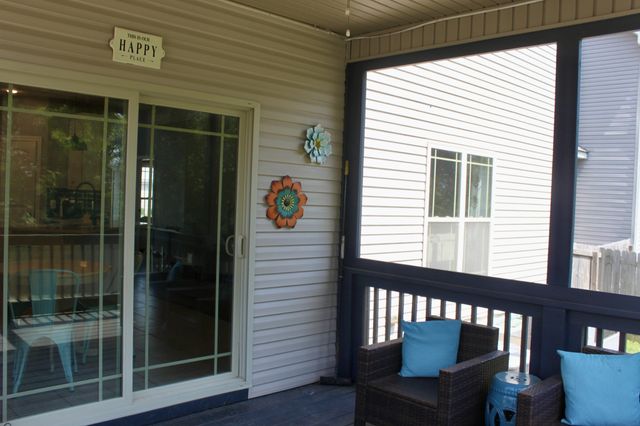 878 Burley Barn Rd, Clarksville, TN 37042