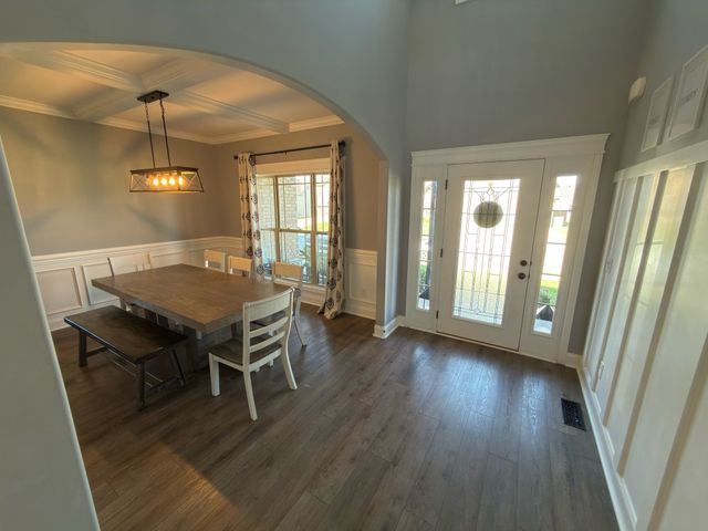 878 Burley Barn Rd, Clarksville, TN 37042