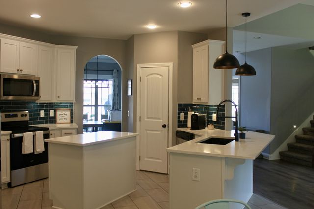 878 Burley Barn Rd, Clarksville, TN 37042