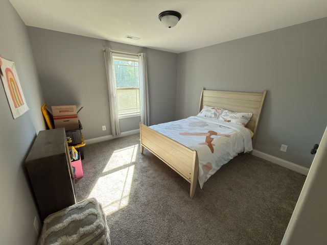 878 Burley Barn Rd, Clarksville, TN 37042