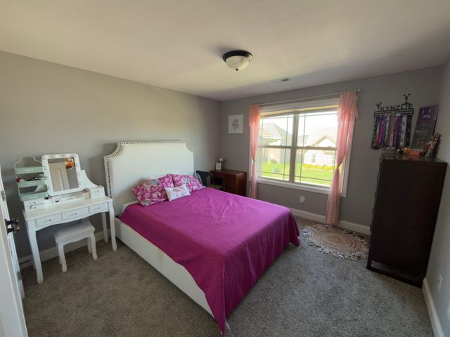 878 Burley Barn Rd, Clarksville, TN 37042