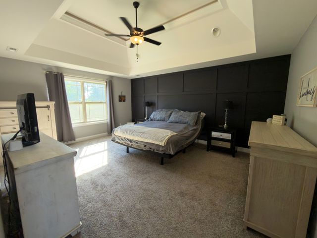 878 Burley Barn Rd, Clarksville, TN 37042