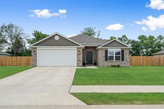 660 Saydi Street, Elkins, AR 72727