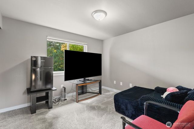 1236 29th Avenue Ct SW, Puyallup, WA 98373