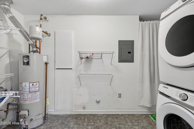 4158 Breezewood Drive Apt 103, Wilmington, NC 28412