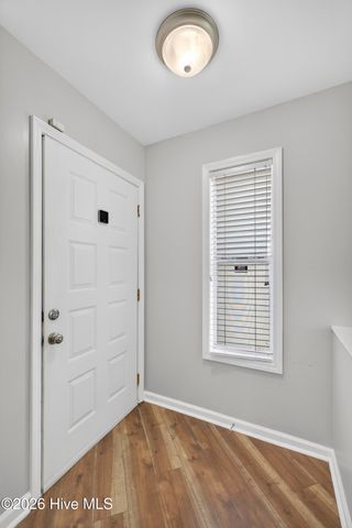4158 Breezewood Drive Apt 103, Wilmington, NC 28412