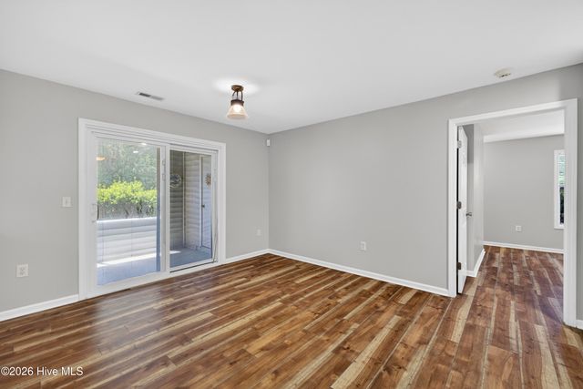 4158 Breezewood Drive Apt 103, Wilmington, NC 28412