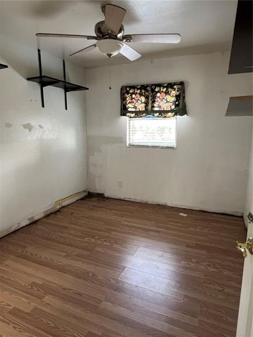 5808 N LOIS AVENUE, Tampa, FL 33614
