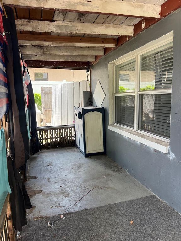 Image 3 of property listing at 5808 N LOIS AVENUE, Tampa, FL 33614