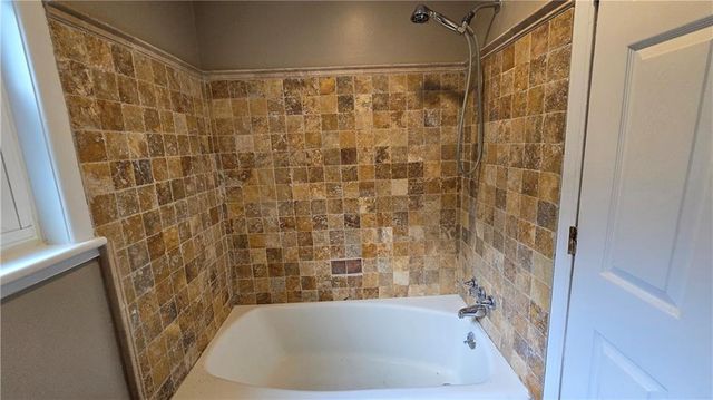 3668 Kingsboro Road NE 5, Atlanta, GA 30319