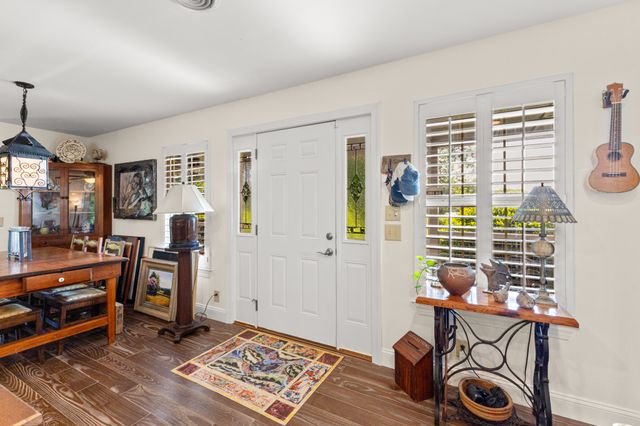 1050 Sunrise Cir, Ashland City, TN 37015