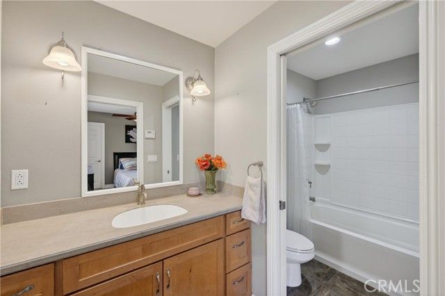 2327 Temescal Avenue, Norco, CA 92860