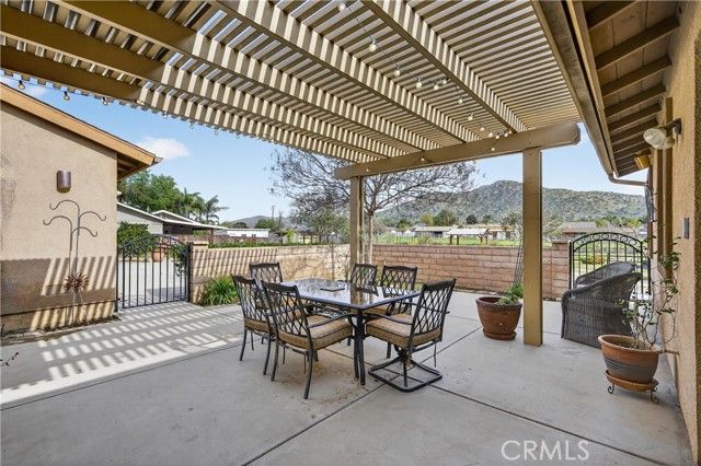 2327 Temescal Avenue, Norco, CA 92860