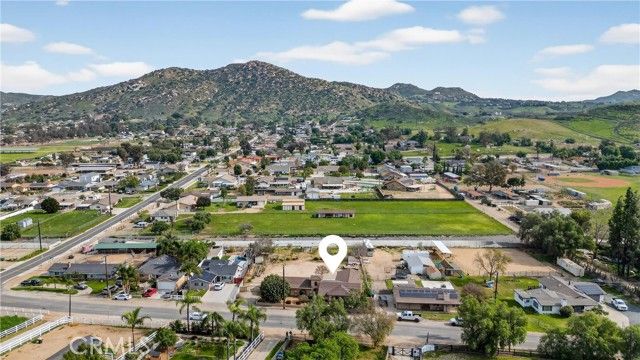 2327 Temescal Avenue, Norco, CA 92860