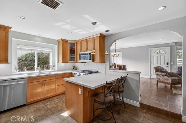 2327 Temescal Avenue, Norco, CA 92860