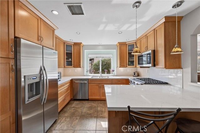 2327 Temescal Avenue, Norco, CA 92860