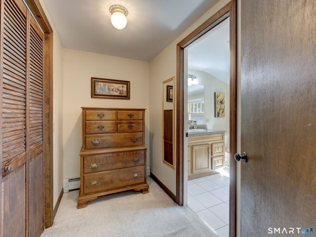 12 School House Hill, Burlington, CT 06013