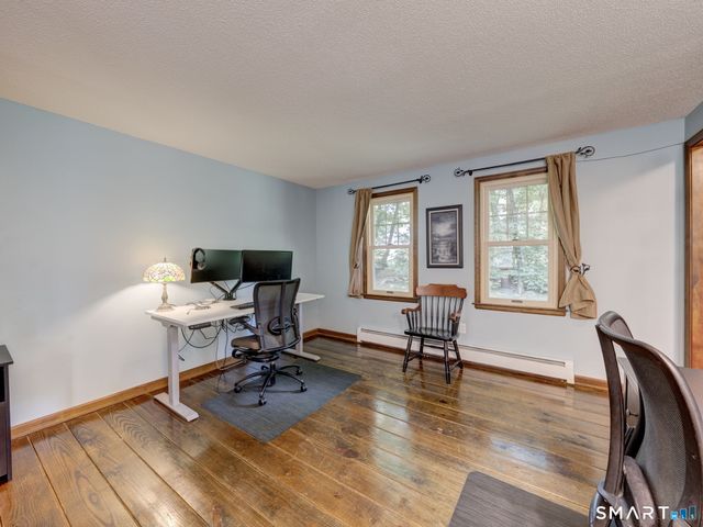 12 School House Hill, Burlington, CT 06013