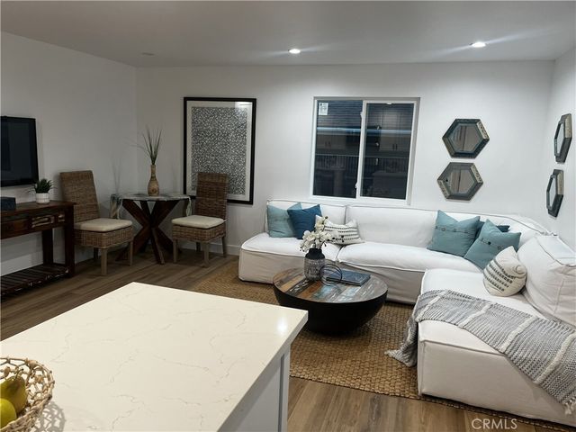 5224 W Carson Street, Torrance, CA 90503