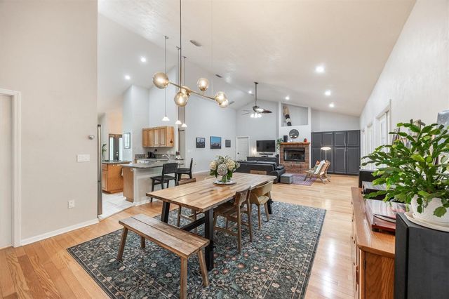 9902 SW 124TH TERRACE, Archer, FL 32618