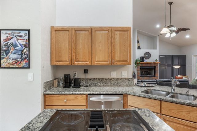 9902 SW 124TH TERRACE, Archer, FL 32618