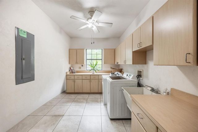 9902 SW 124TH TERRACE, Archer, FL 32618
