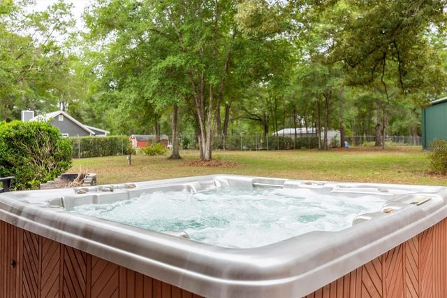 9902 SW 124TH TERRACE, Archer, FL 32618