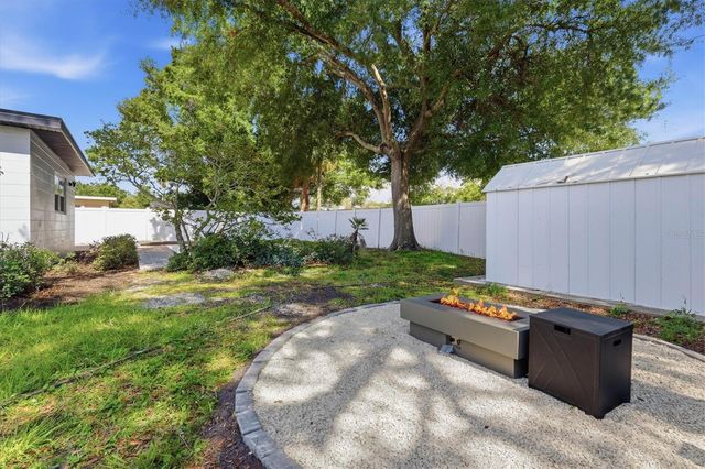 4420 W BAY COURT AVENUE, Tampa, FL 33611
