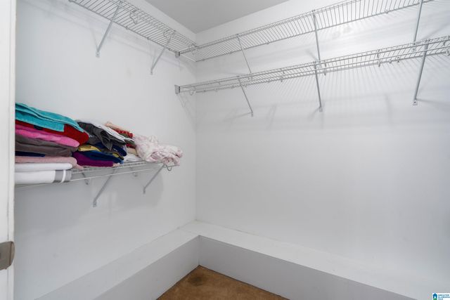 4333 SEGARS COVE, Bessemer, AL 35022